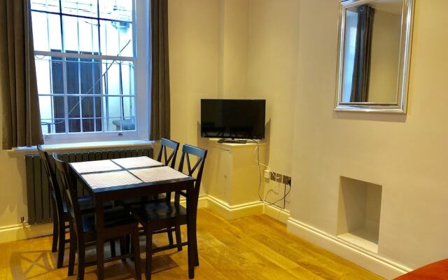 Claverton Street Apartment
