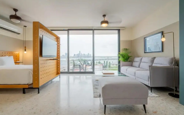w Refined 1BR in Casco Antiguo