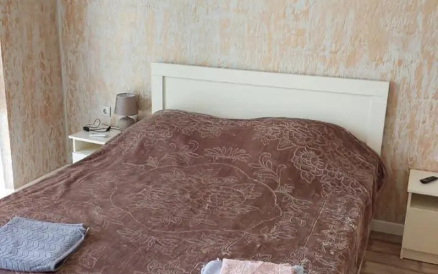 Bon Amour Inn