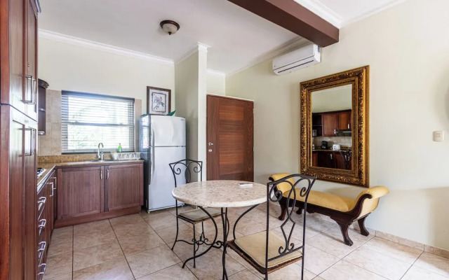 Garden Studio, Ocean Dream