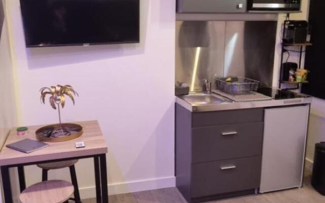 Appart SPA 89 (Adults Only)