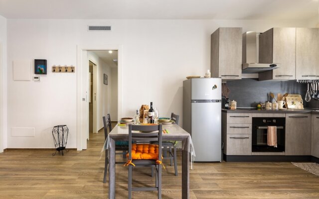 3182 Conteduca Apartment by Barbarhouse