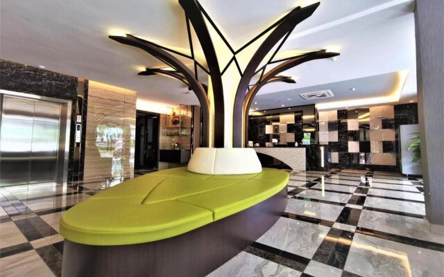 Prestigo Hotel