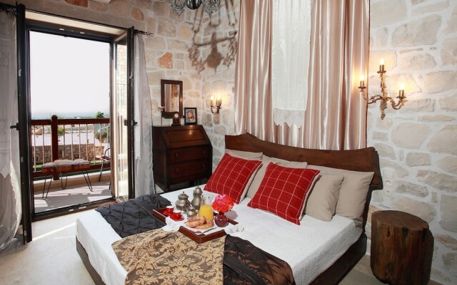 Villa with private pool near the beach