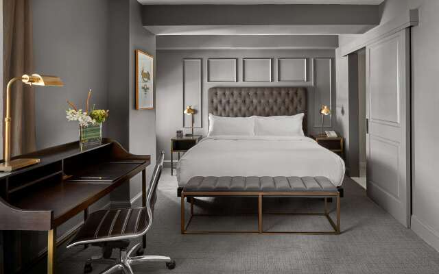 Hotel Phillips Kansas City Curio Collection by Hilton