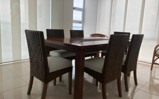 Marina Puerto Velero