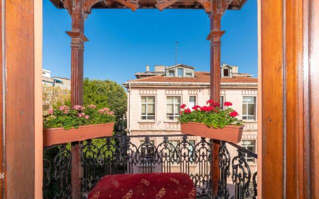 Ista Palace Hotel