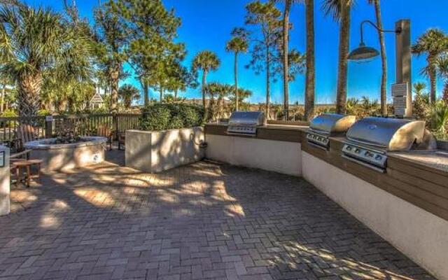 Windsor Court South by RedAwning