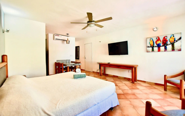 Seaside Condo by Solymar