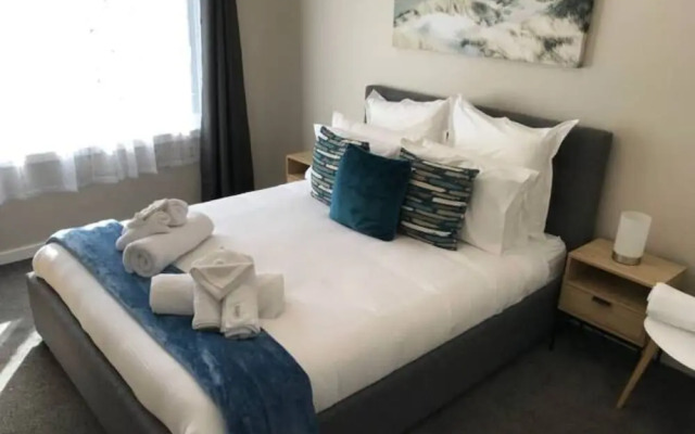 BlueFin Tuna Fishermen Whale Watching