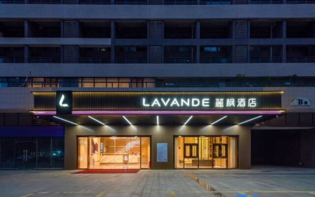 LAVANDE Hotels (Zhaoqing Sihui Hi-tech Zone Dawang Light Rail Station Branch)