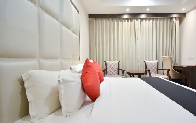 Capital O 37234 Reejas Inns N Suites