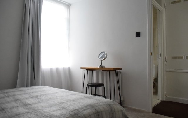 1 Bedroom Flat in Canonbury