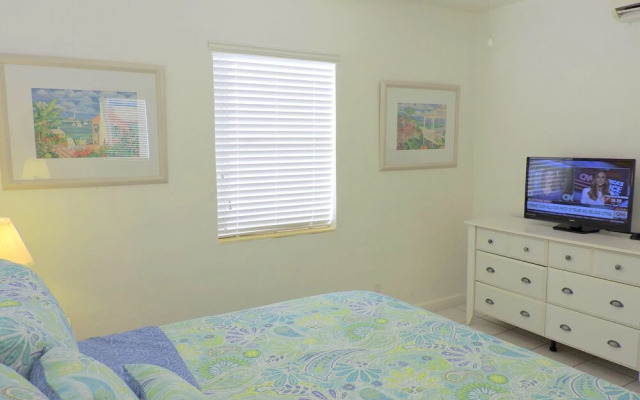 Southwinds Inn # 7 - One-bedroom