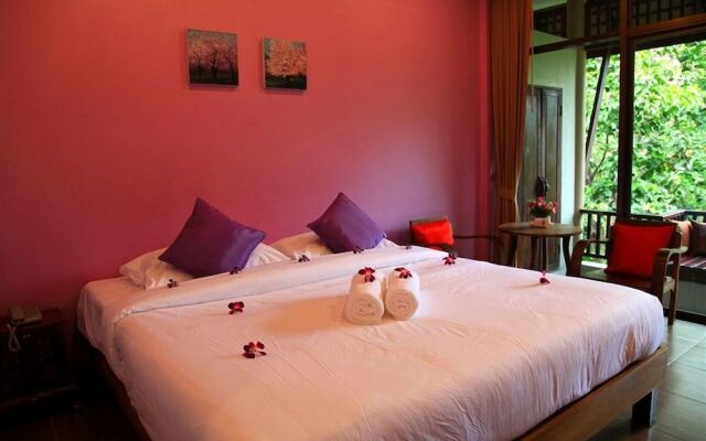 Ruen Pruksa Boutique Resort