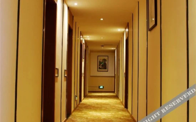 Nanjing Tangjia Yupin Hot Spring Hotel