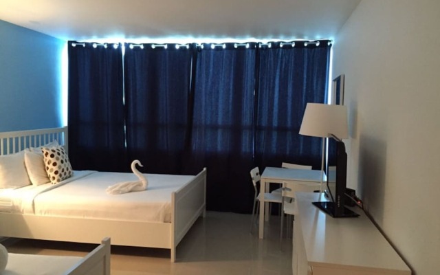 Castle Beach Club Apartments