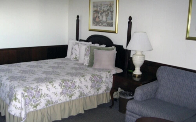 Sea Whale Motel
