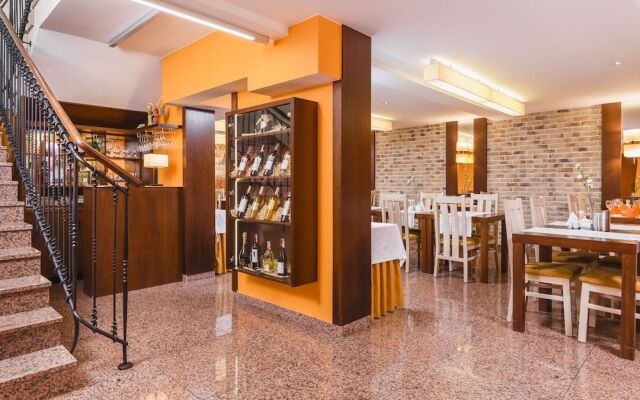 Hostel Biały Dom