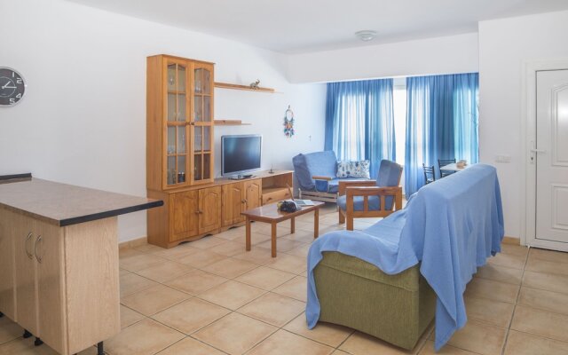Lightbooking - Tres Islas Corralejo