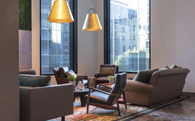 Next Hotel Melbourne, Curio Collection by Hilton