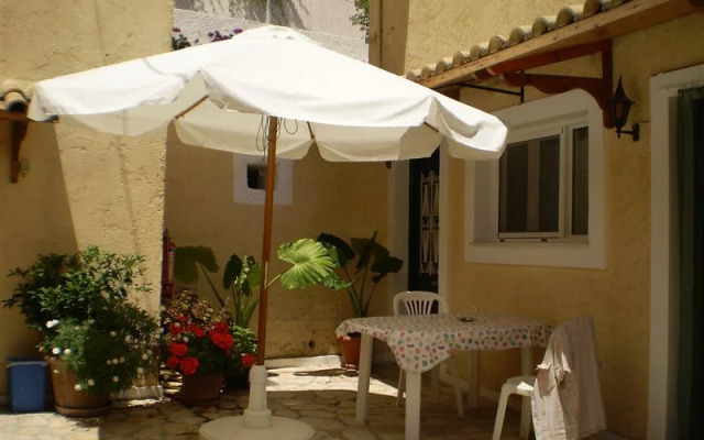 Antonella Apartments