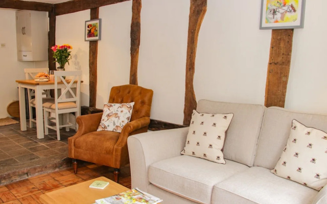 Wattle Cottage