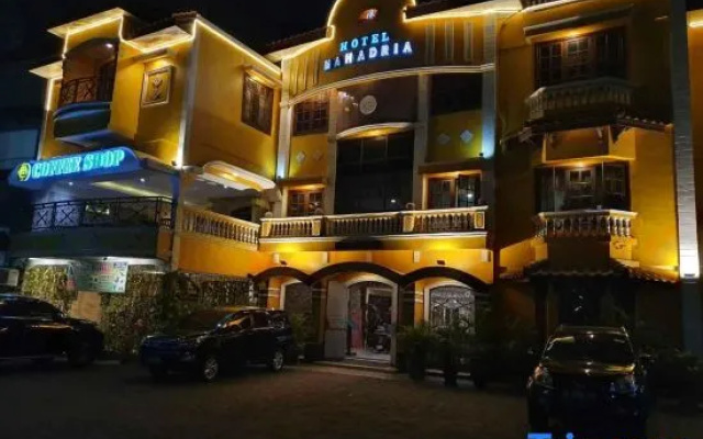 Mahadria Hotel Serang by Tripletree