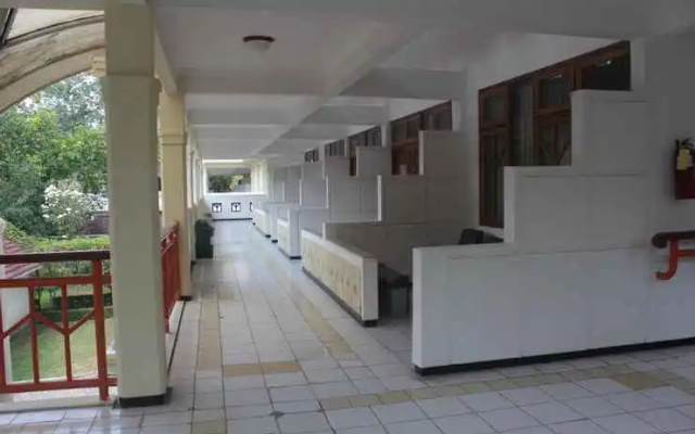 Guest House Eboni Madiun