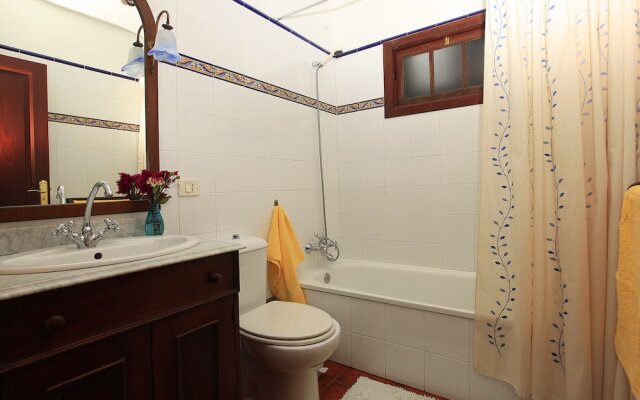 Casa Rural La Oliva by Isla Bonita