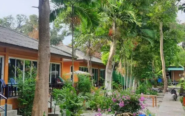 Samet Lucky Resort