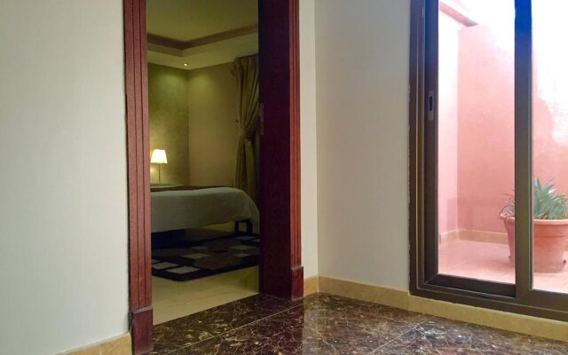 Gold Inn Hotel