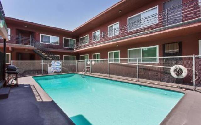 Stylish Theme Park Suites