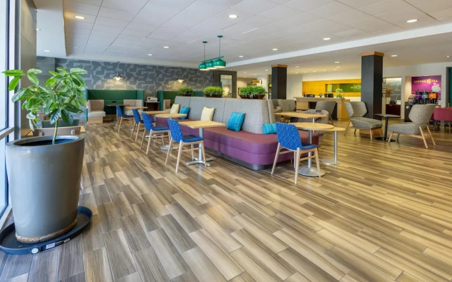 Comfort Inn