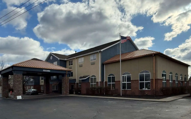 Comfort Inn & Suites Sharonville - Cinc...