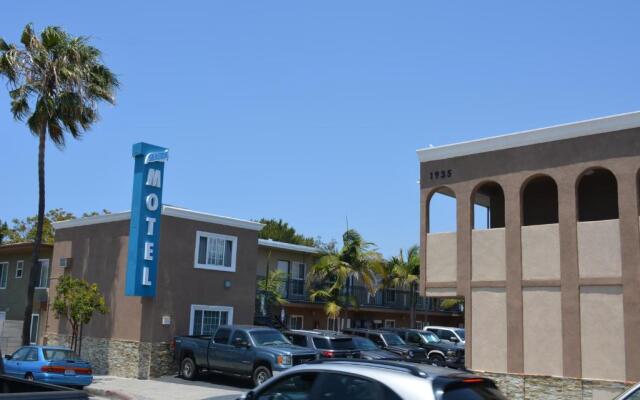 Seaside Motel