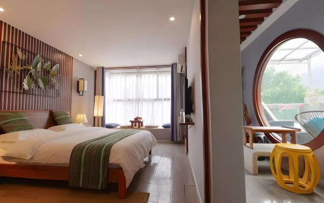 Secret Courtyard Resort Hotel