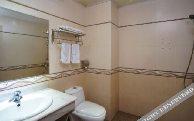 Yinxing Business Hotel