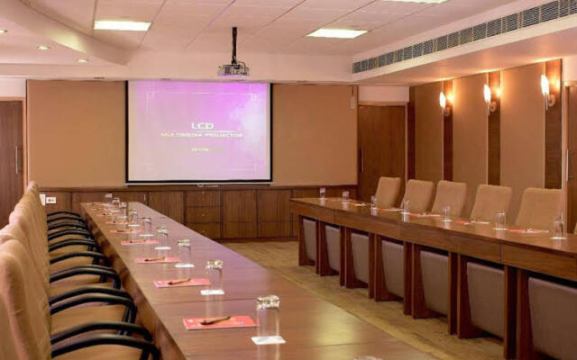 Opal by Cambay, Gandhinagar