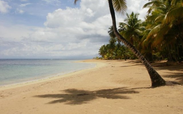 "charming Caribbean Style Villa Near Superb Beach"