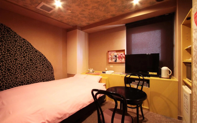 レストロヴェスト