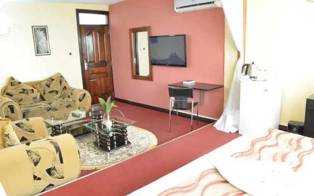 Royal City Garden Hotel