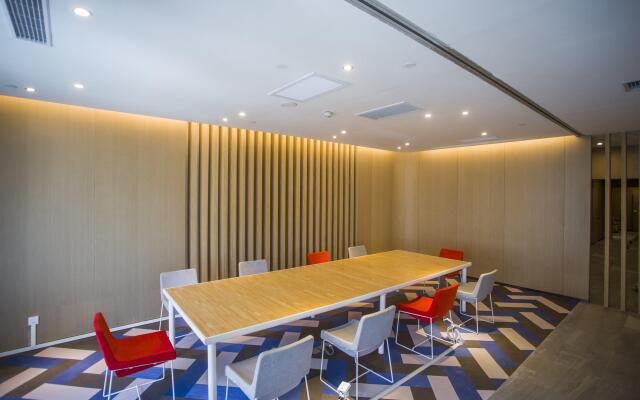 Holiday Inn Express Sanya Bay by IHG