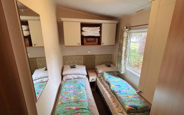 Beautiful 3-bed Selfcontained Lodge Great Yarmouth