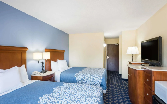 Aderi Hotel Niantic