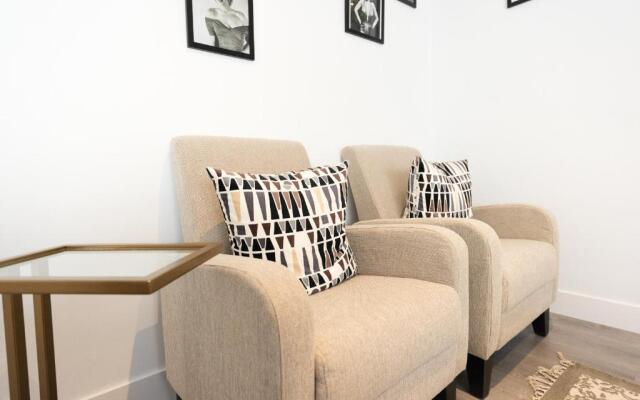 Urbe10 Blasco de Garay 4 Bedroom Apartment