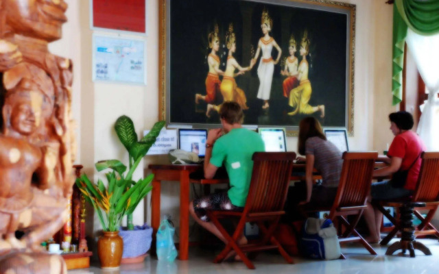 Siem Reap Riverside Hotel