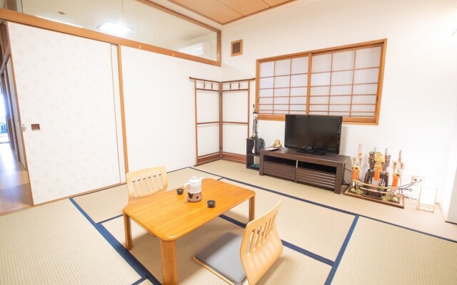 Touka House 4F