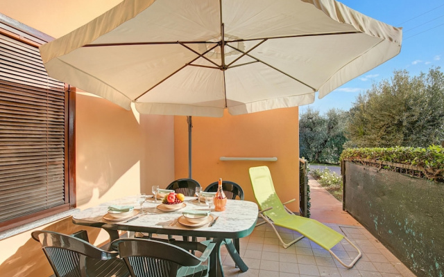 Holiday Sun Puegnago Terrace & Pool