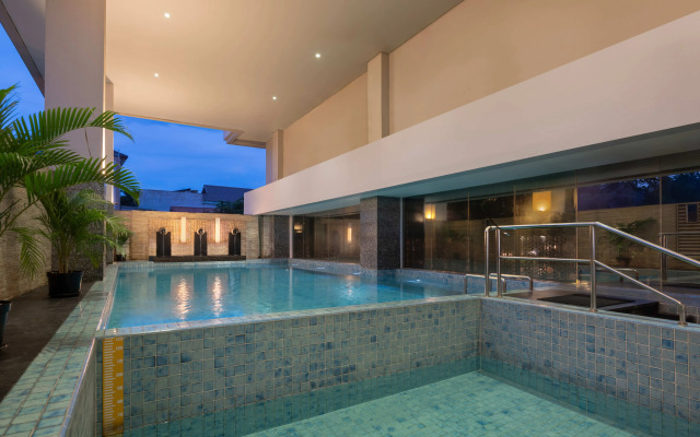 Hotel Santika Premiere Gubeng - Surabaya